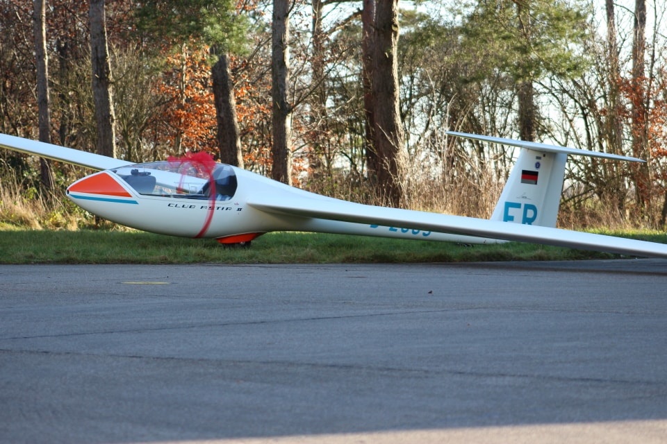 Flugzeugpark Erweiterung - Hero image 1