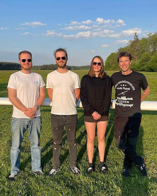 Neue Lizenzpiloten Marius & Ashly - Hero image 1